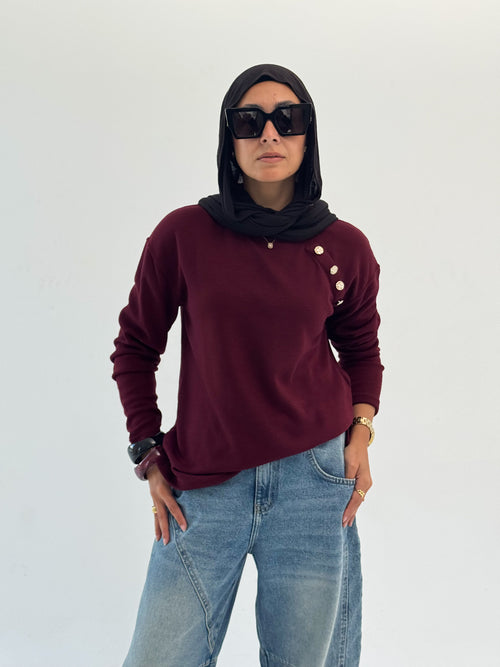 Chic Essential Burgundy Pullover